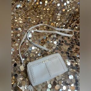 Crossbody purse